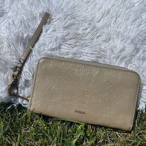 Fossil Gold Metallic Leather Zip Around Wallet Clutch with Detachable Wristlet